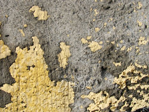 peinture jaune pale ecaillee beton